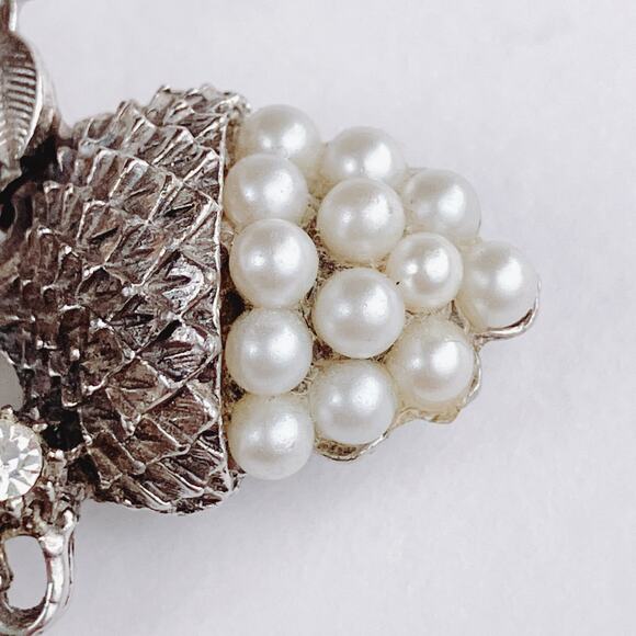 Vintage Mid Century Brooch Pendant Acorn Leaf Faux Pearl Rhinestone Silver Tone - Picture 5 of 8